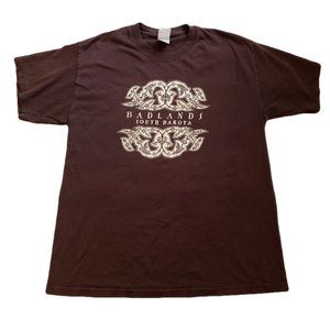 Women's Brown Gildan T-shirt Size L Badlands South Dakota Flowery Design
